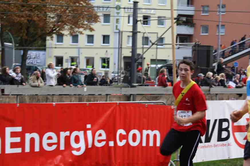 Alexander ca. 50 m vor dem Ziel